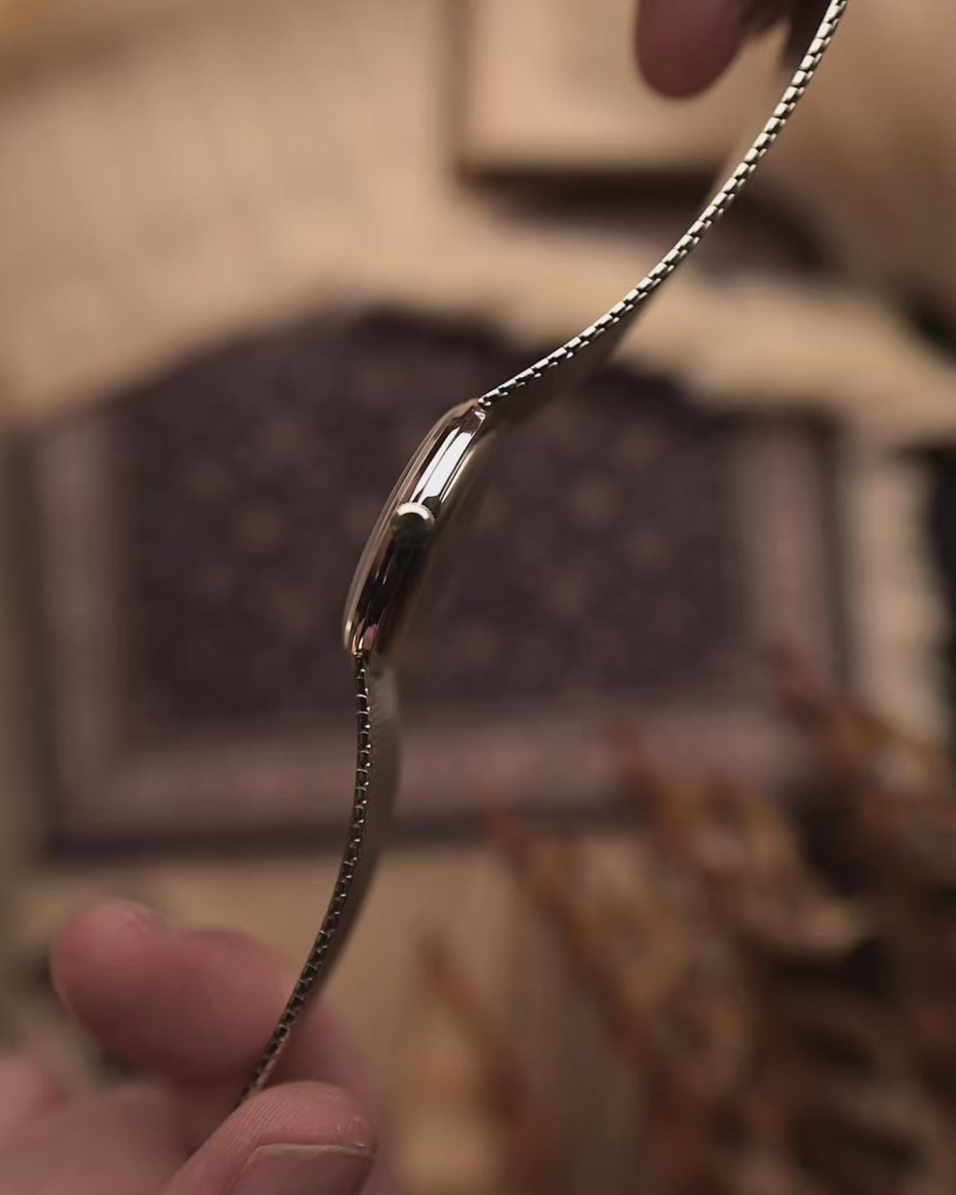 Vintage Audemars Piguet 5139BC Uhr, 18k Weißgold, silbernes Diamant-Zifferblatt, Handaufzug, Video von Details