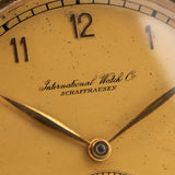 Reloj vintage IWC Hermet Jumbo Cal. 83 14k de 1938. Caja de oro y esfera dorada original con pátina.