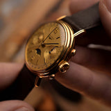 Cronógrafo Longines 6574 con fase lunar, oro de 18 quilates, década de 1980
