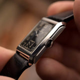 Omega Rectangular Negro Dorado 1939