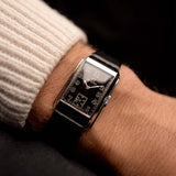 Omega Rectangular Negro Dorado 1939