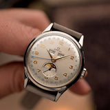 Omega 2486 Cosmic Moonphase, década de 1940