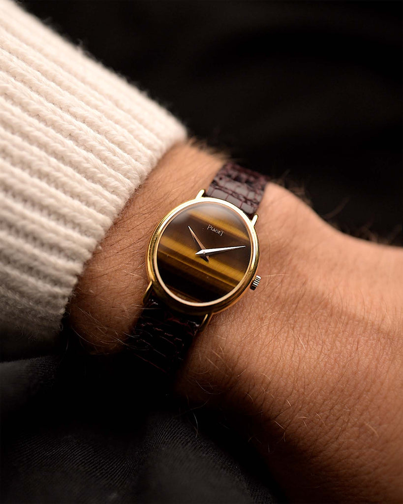 Reloj Piaget vintage Ellipse 9822 Tiger Eye años 70 de pulsera. En perfecto estado, 24 mm con caja de oro amarillo de 18 quilates, movimiento de cuerda manual, esfera Tiger Eye y correa de piel.