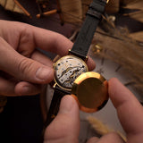 Vacheron Constantin Teardrop 18 carats, petite seconde, années 1940