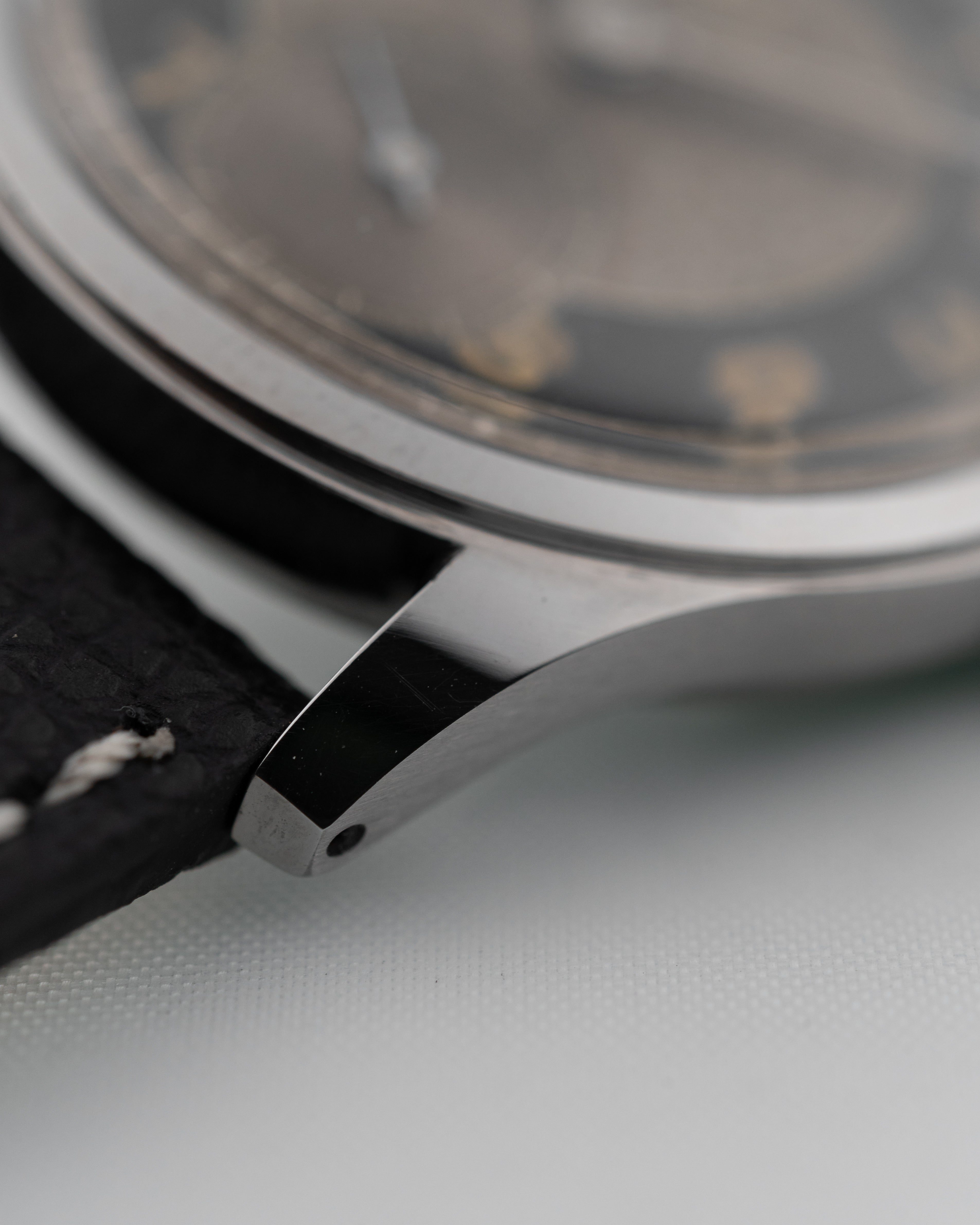 Omega Souverän two tone 1943 - Goldammer Montres Vintage
