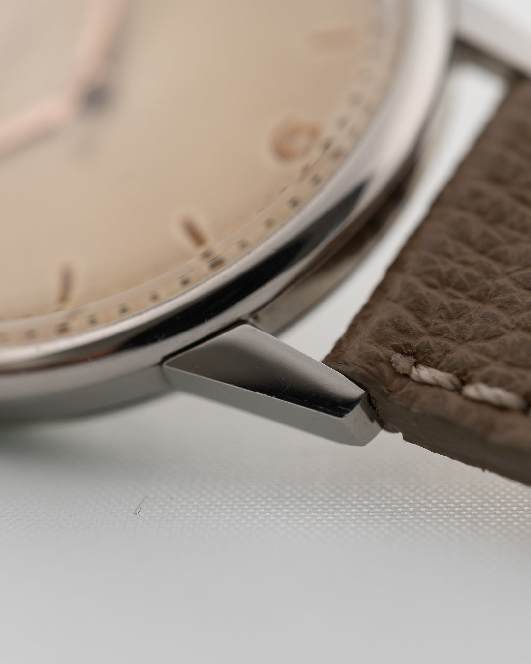 Robe Iwc Light Brown 1953 - Goldammer Montres Vintage