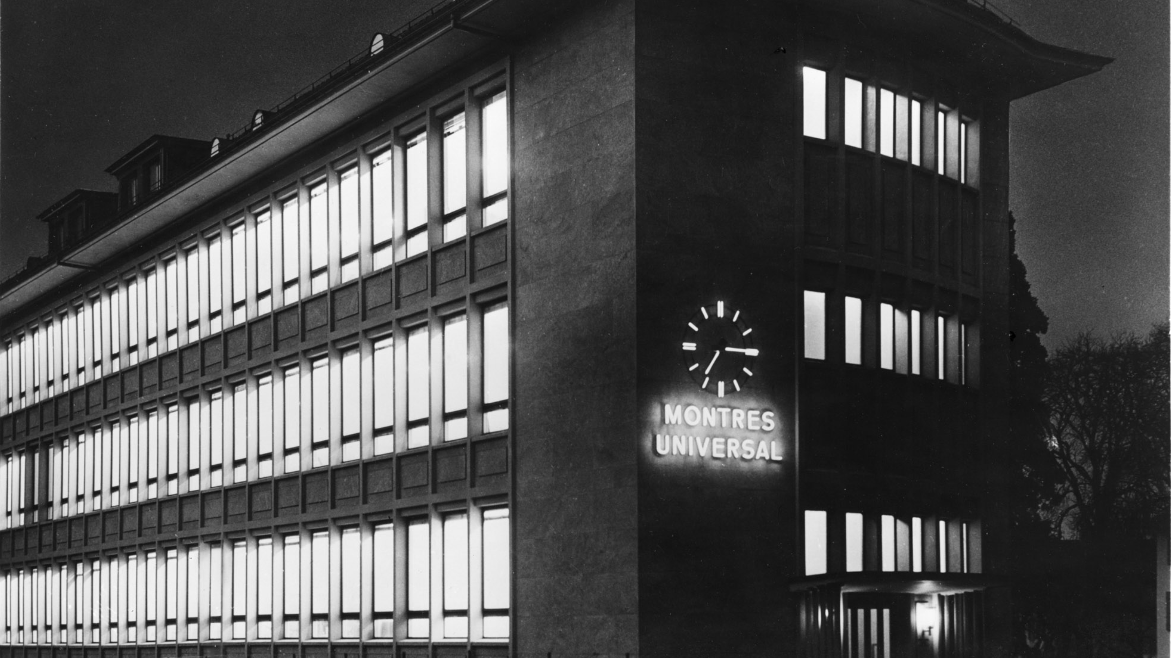 1956 Immagine della fabbrica di Universal Geneve vicino a Ginevra