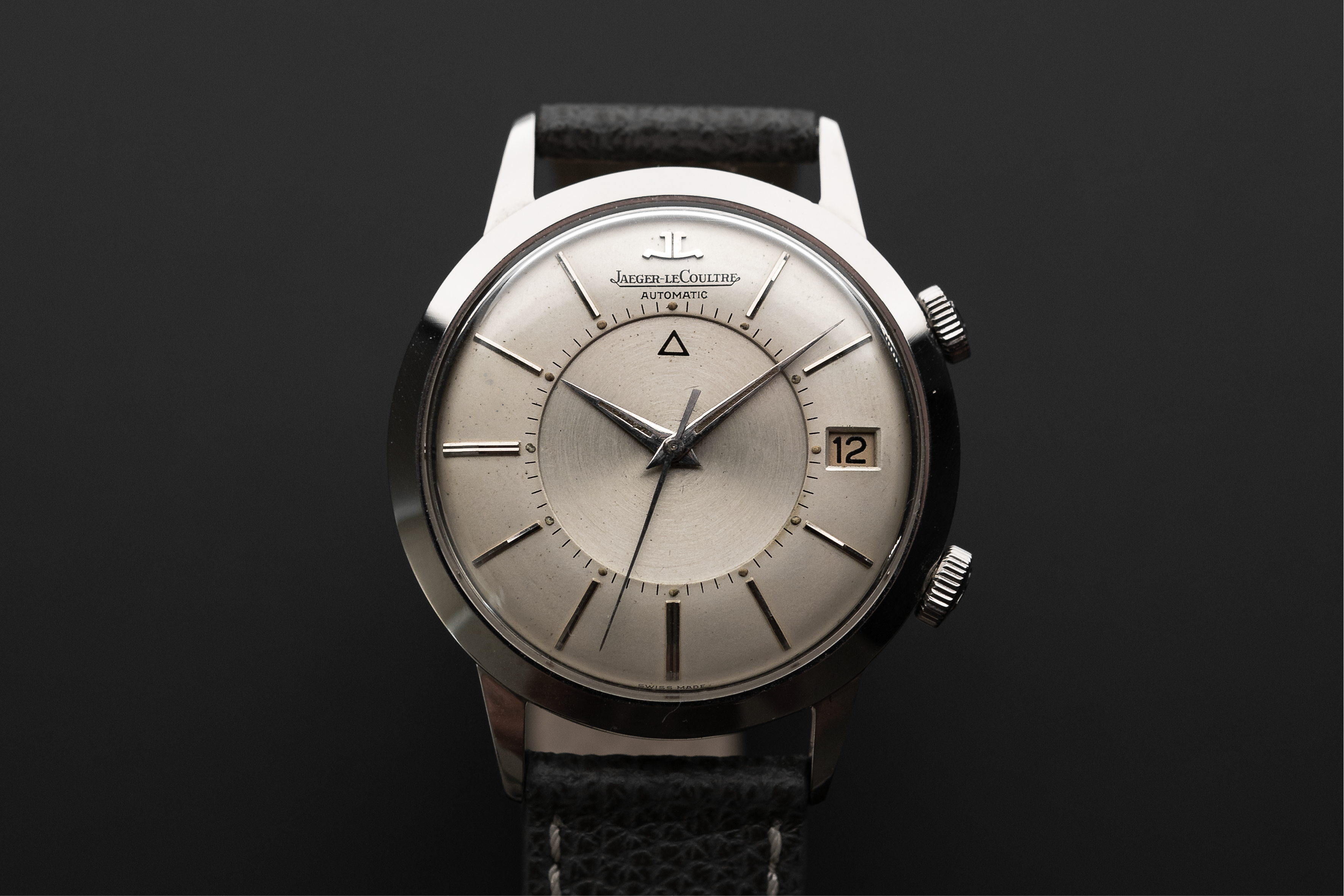 vintage 1950 Jaeger-LeCoultre Data Automatica