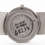 Foto ravvicinata di un Audemars Piguet 18k Black degli anni Settanta. Cassa in oro bianco 18k da 31,5 mm con carica manuale Cal. 2003, quadrante nero profondo e bracciale in oro bianco 18k.