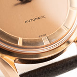 Universal Genève Polerouter Date 18k 1960