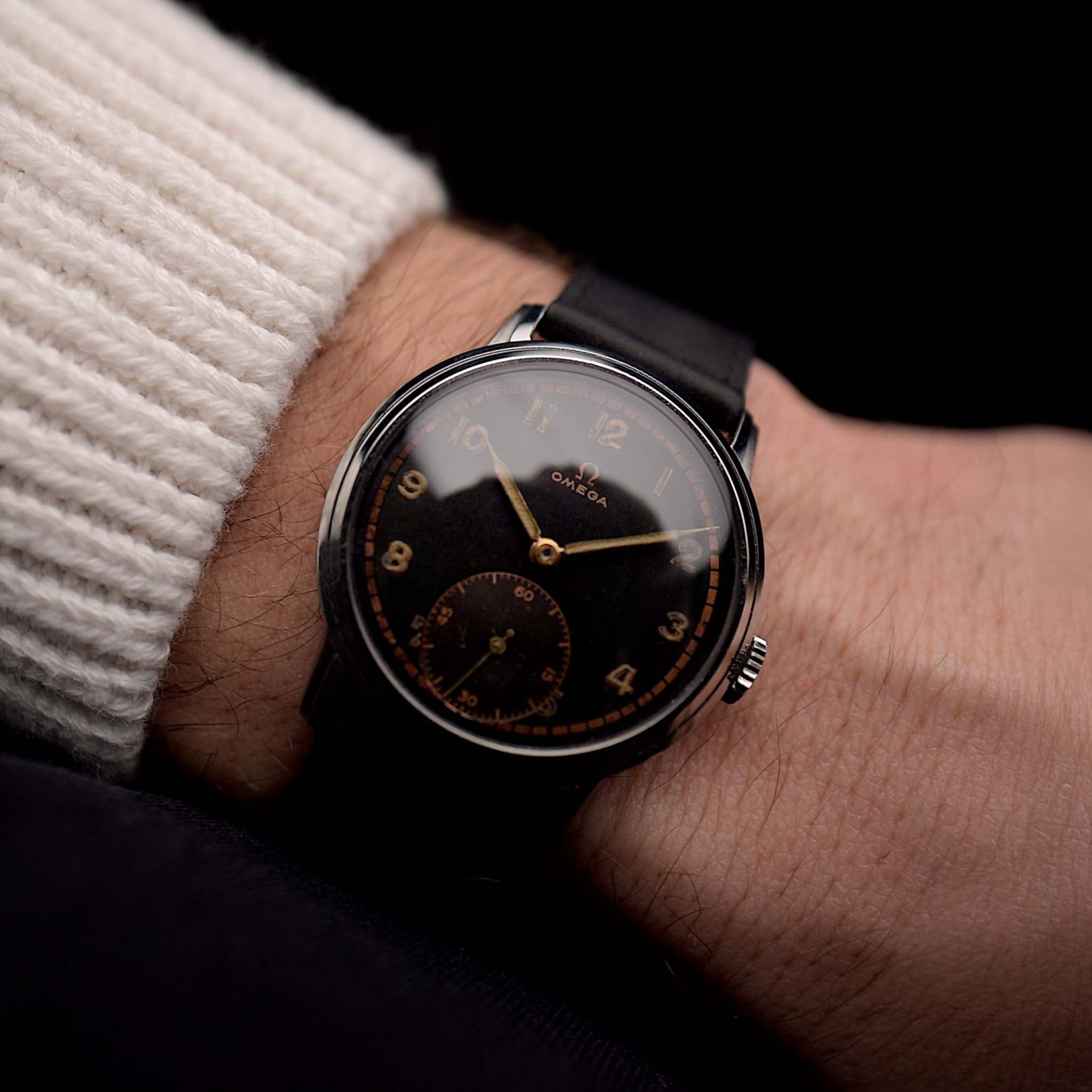Orologio Omega - Vintage Omega Sub Second Black Syringe 1939 - cassa in acciaio inossidabile quadrante nero dorato