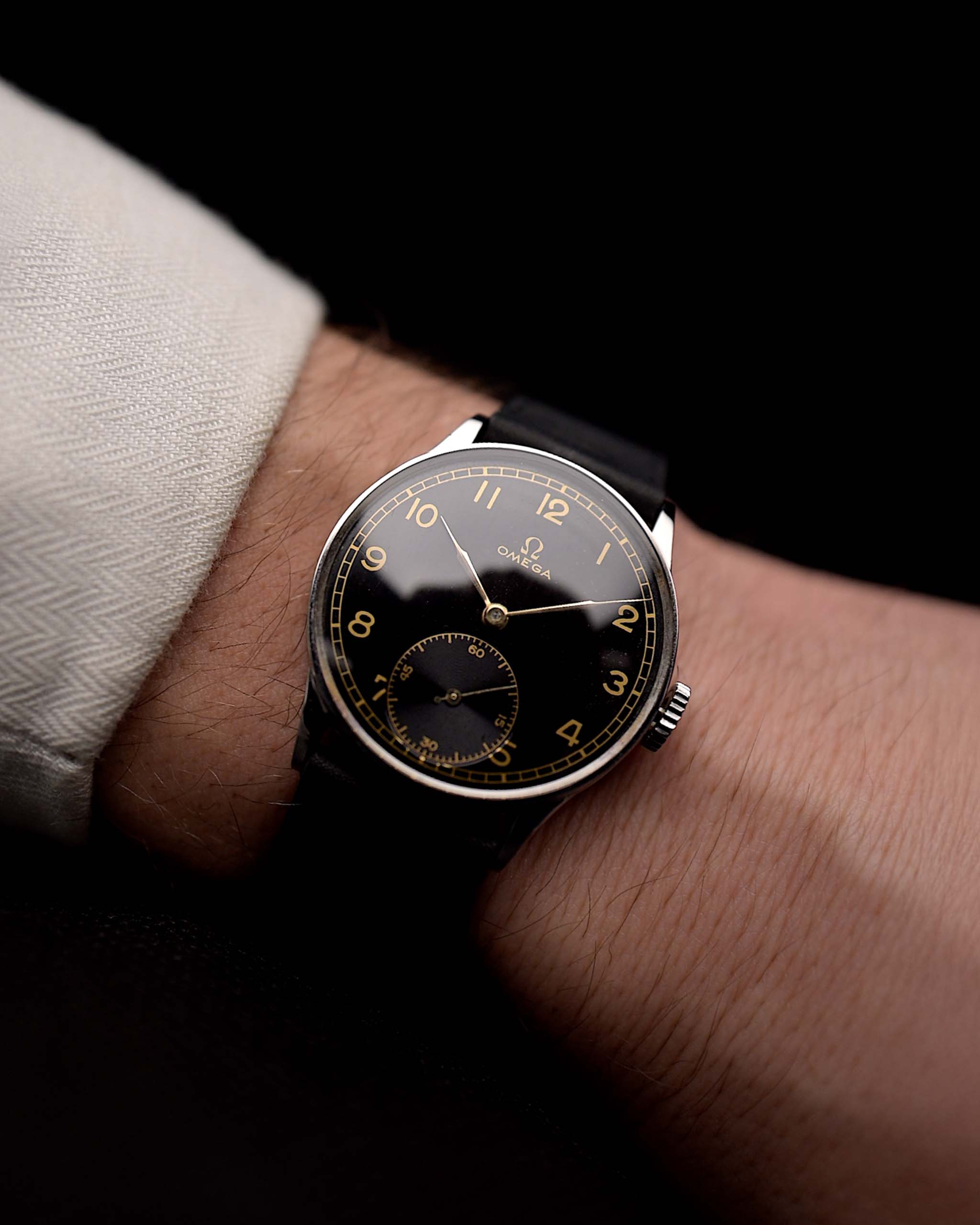 Siringa Omega Sub Second Dorata 1940s