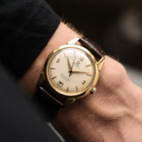 Omega Seamaster Calendario Data 18k 1952