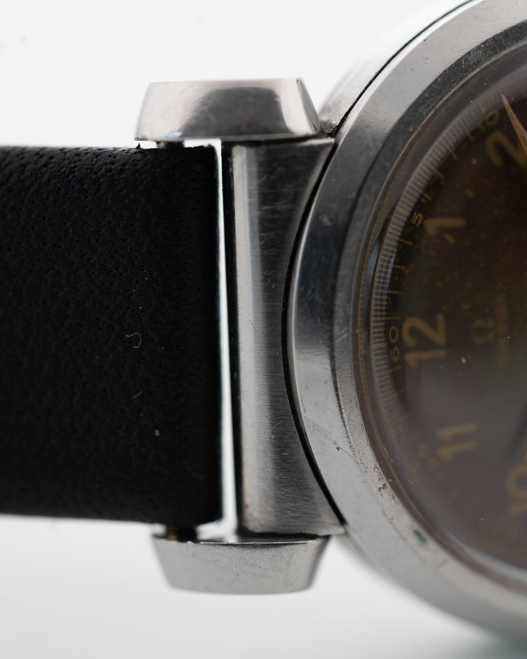 Omega Scarabeo Nero Dorato 1935 - Goldammer Orologi Vintage