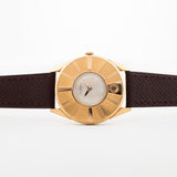 Universal Geneve 18K Disco Volante 1950 年代