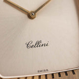 1995 年的 Rolex Cellini 4087 Rectangular 特寫照片。27.5mm 18K 黃金錶殼，配手動上鏈機芯，銀色陽光紋錶盤和原裝真皮錶帶。