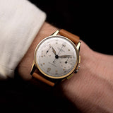 古董 Universal Geneve 5166 Uni Compax 18K 金 1950 年