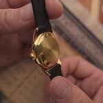 Vintage Vacheron Constantin Patrimony Spillmann 腕錶，1940 年代製造。18K 黃金錶殼、香檳色雙色錶盤、自動上鏈機芯及真皮錶帶。